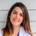 Valentina Lozano, MD headshot